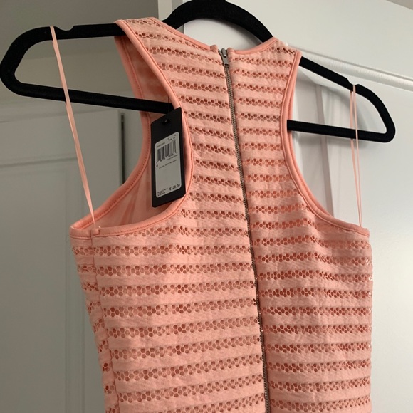 NWT Guess Skater Dress Size 0 - Picture 4 of 5